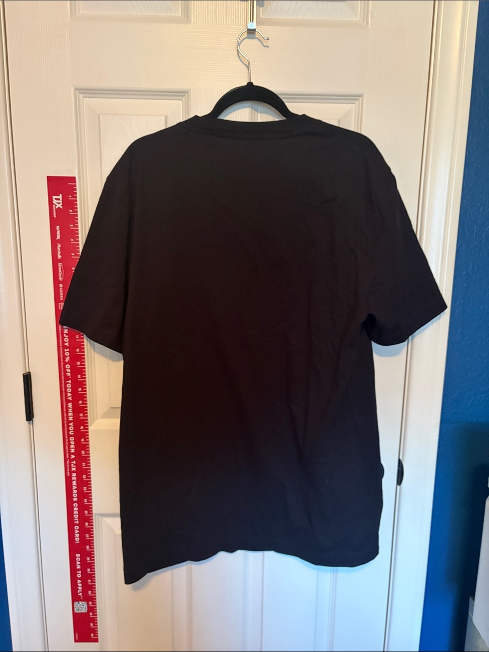 BOSS Black Short-Sleeve Crewneck Tee with Contrast Neck Stripe - Picture 3 of 3
